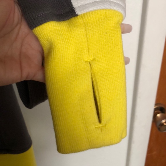 Lululemon scuba sweater size 6 - Picture 7 of 8